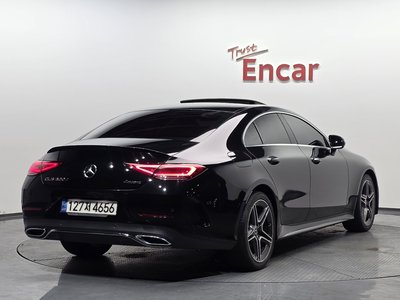 MERCEDES-BENZ CLS - 2