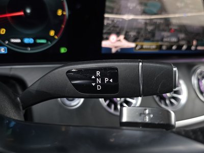 MERCEDES-BENZ CLS - 9