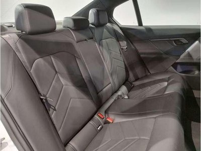 صورة 7 لـ 2024 BMW 5 SERIES