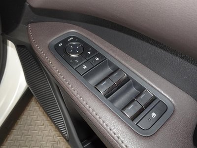 2023 Lexus RX photo 18