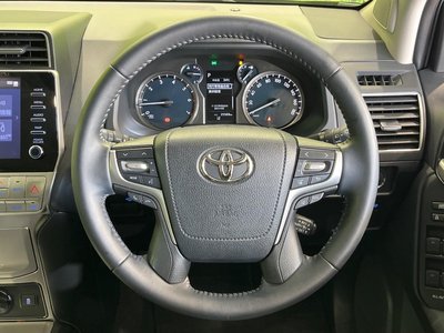 صورة مصغرة 12 لـ 2023 Toyota LAND CRUISER PRADO