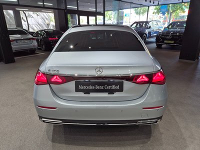 MERCEDES-BENZ E-CLASS - 3