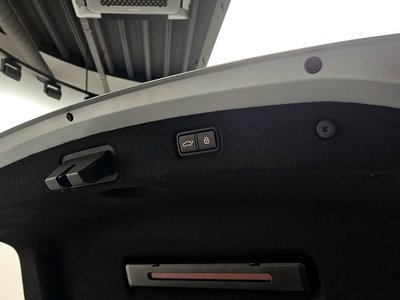 2019 Genesis G90 缩略图 20