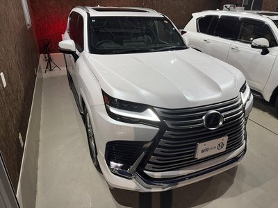 LEXUS LX - 6
