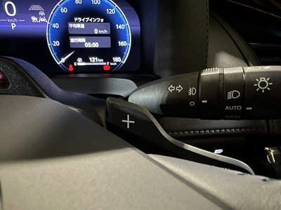 2023 Toyota ALPHARD — миниатюра 18