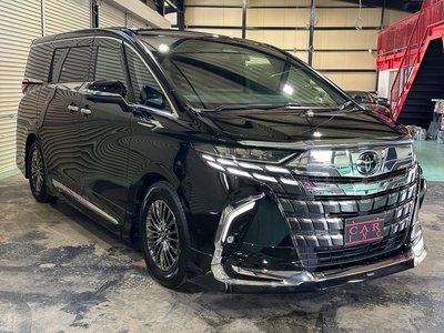 2023 Toyota ALPHARD — фото 2