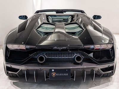 LAMBORGHINI AVENTADOR ROADSTER - 9