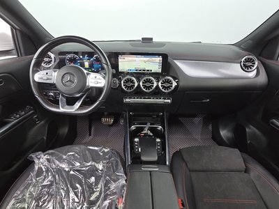 MERCEDES-BENZ EQA - 5
