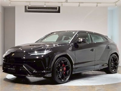 LAMBORGHINI URUS - 5