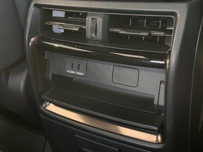 صورة مصغرة 38 لـ 2023 Toyota VELLFIRE