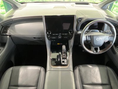 2023 Toyota VELLFIRE photo 2