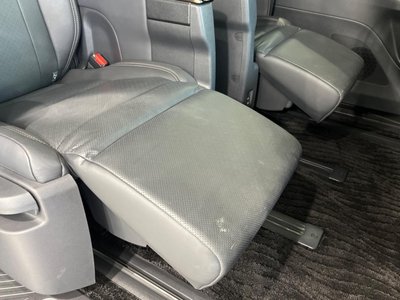 2023 Toyota VELLFIRE photo 7