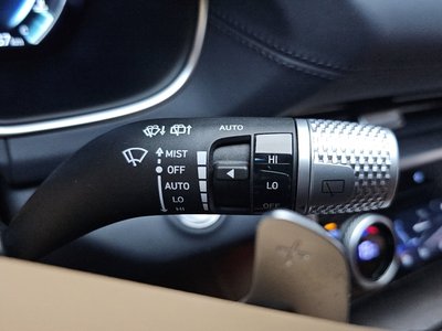 2023 Genesis GV80 thumbnail 24