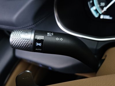 2023 Genesis GV80 thumbnail 30