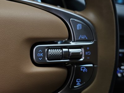 2023 Genesis GV80 thumbnail 32