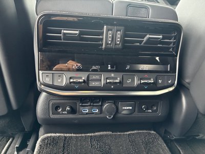 2023 Toyota LAND CRUISER 300 — миниатюра 31