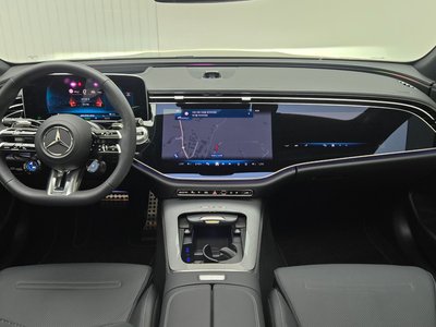 MERCEDES-BENZ E-CLASS - 4