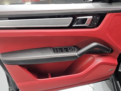 صورة مصغرة 14 لـ 2023 Porsche CAYENNE