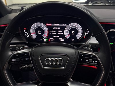2022 AUDI A8 photo 4