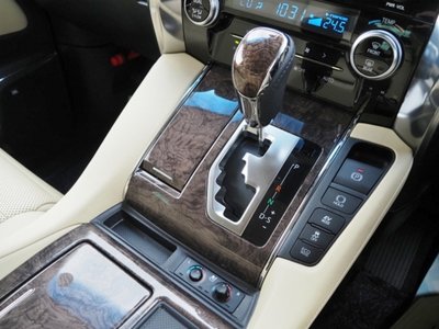2022 Toyota ALPHARD thumbnail 46