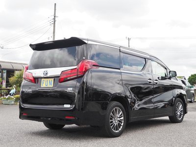 TOYOTA ALPHARD - 5