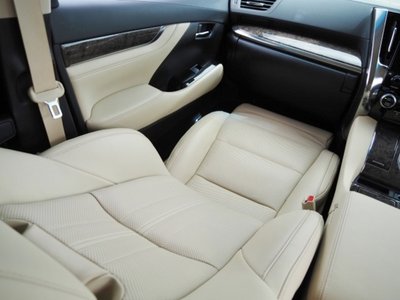 2022 Toyota ALPHARD thumbnail 60