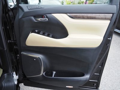 2022 Toyota ALPHARD thumbnail 59