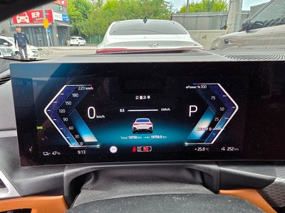 BMW I4 - 7