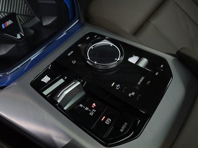 2025 BMW X3 — фото 9
