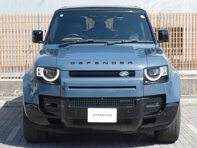 LAND ROVER DEFENDER - 3