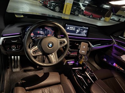 BMW 6 SERIES GT - 10