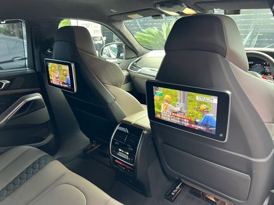 2021 BMW X6 M — миниатюра 61