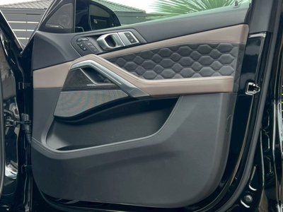 2021 BMW X6 M — миниатюра 33