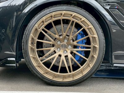 2021 BMW X6 M — миниатюра 27