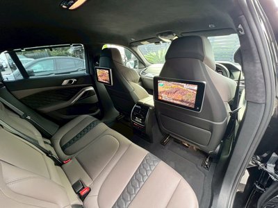 2021 BMW X6 M — миниатюра 60