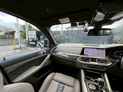 2021 BMW X6 M — миниатюра 57