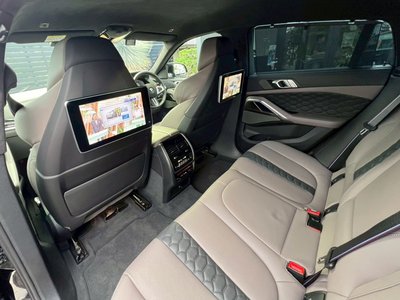 2021 BMW X6 M — миниатюра 64