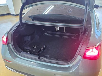 MERCEDES-BENZ E-CLASS - 10