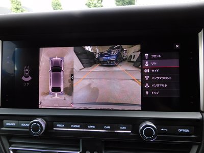 2019 Porsche MACAN photo 8