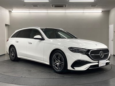 MERCEDES-BENZ E-CLASS - 8