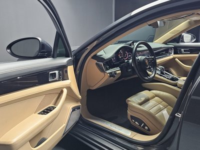 PORSCHE PANAMERA - 10