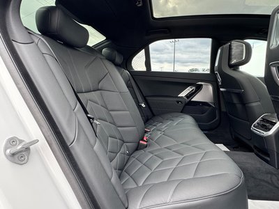 2025 BMW 7 SERIES — миниатюра 40