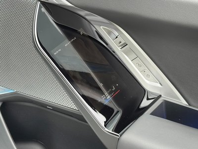 2025 BMW 7 SERIES — миниатюра 44