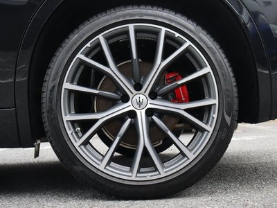 صورة مصغرة 21 لـ 2025 Maserati GRECALE