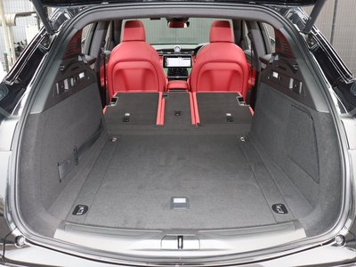 صورة مصغرة 56 لـ 2025 Maserati GRECALE