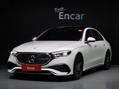 MERCEDES-BENZ E-CLASS - 1