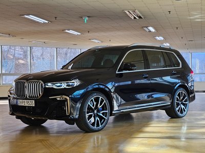 BMW X7 - 1
