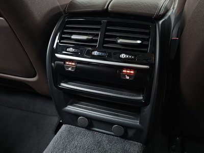 صورة مصغرة 18 لـ 2019 BMW 5 SERIES