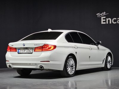 2019 BMW 5 SERIES 照片 5