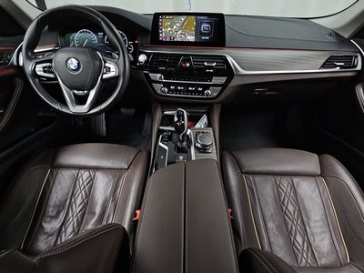 2019 BMW 5 SERIES 照片 4
